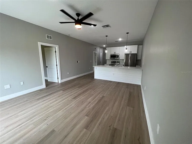 12130 Henley Ave — Photo 8