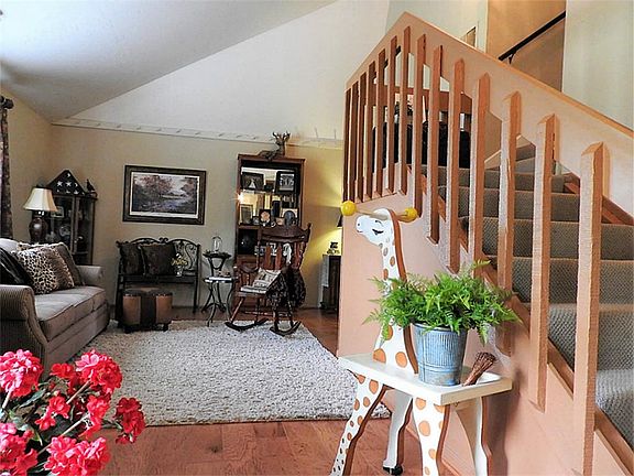 3rd image of 3511 Oyster Cove Dr