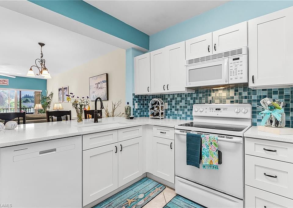 1st image of 10010 Maddox LN #215
