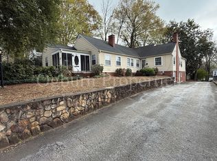 736 Summit St #738, Winston Salem, NC 27101