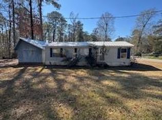 151 Daffodil Dr, Hemphill, TX 75948