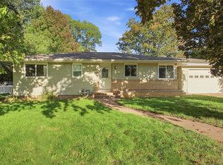 216 17th St NE, Menomonie, WI 54751