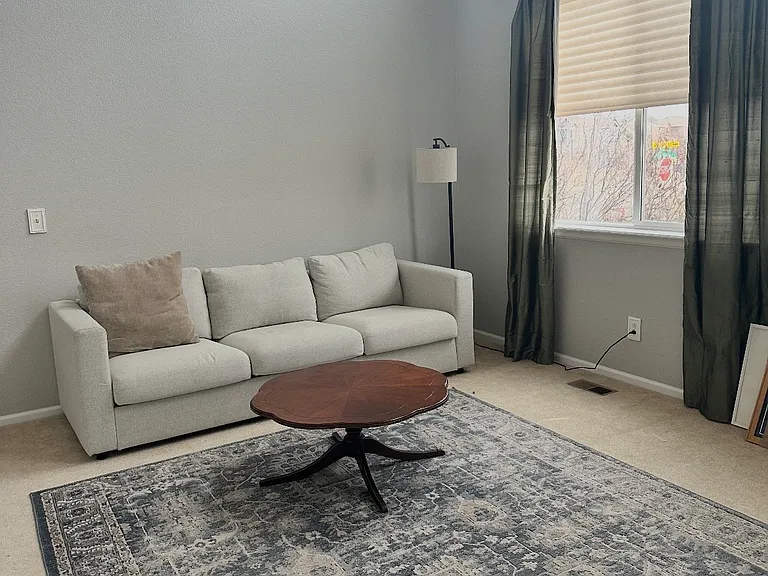 2165 Primrose Ln — Photo 3
