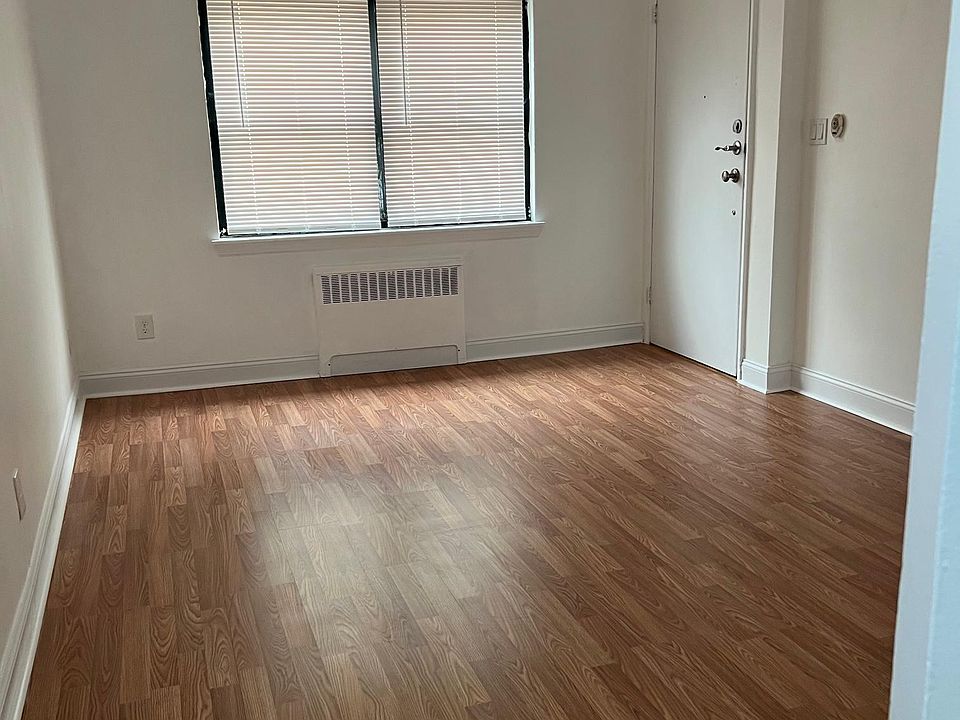 1st image of 93 W 2nd St #17