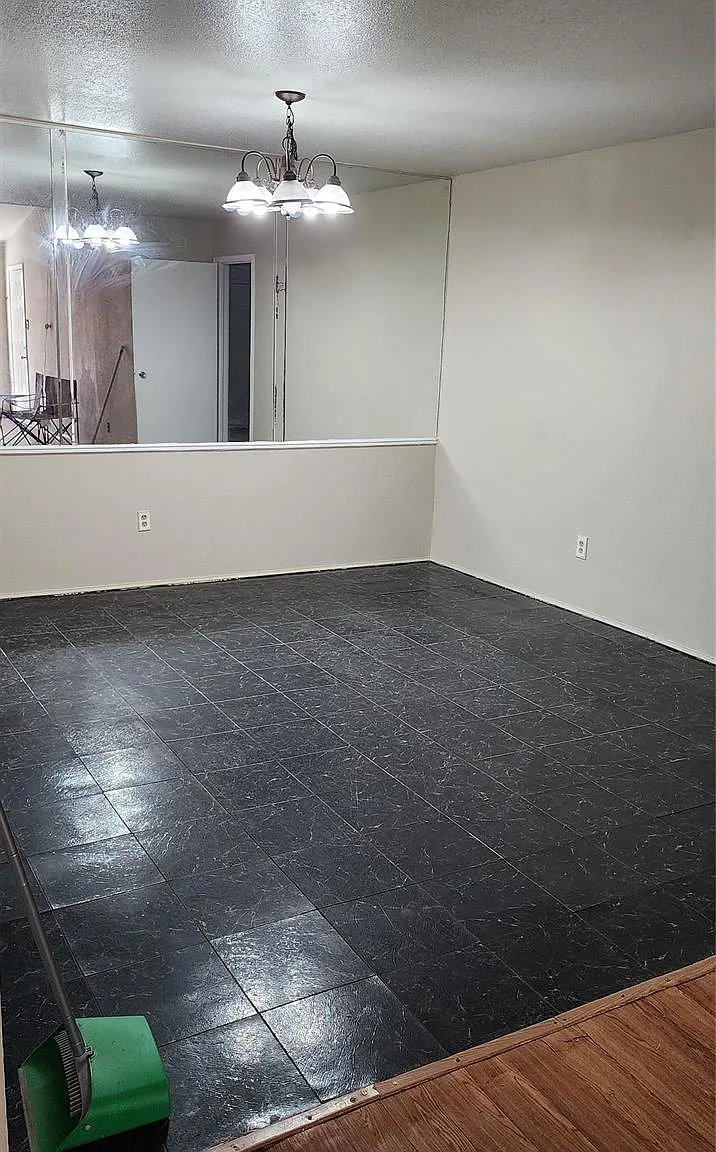 2 bed, 2.0 bath, 1152 sqft, $1,300 — Photo 3
