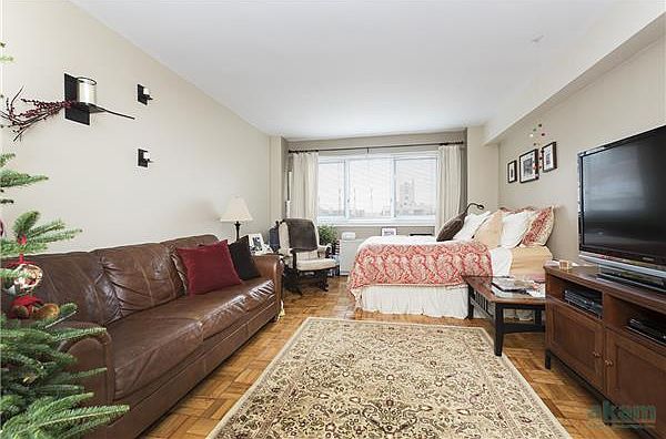 1st image of 401 E 65th St APT 12I