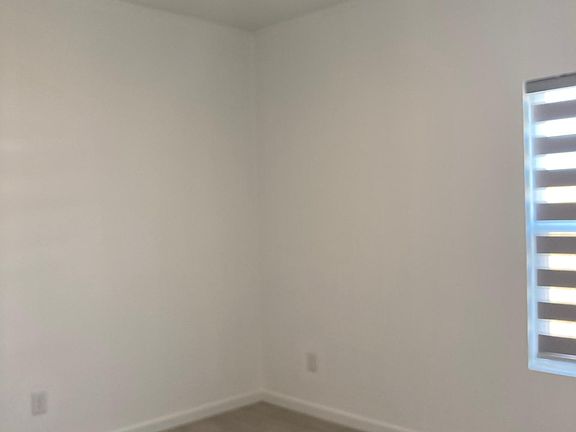 4th image of 2205 S Pamplona St