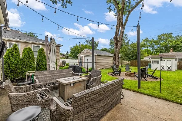 2842 Oakshire Ave — Photo 15