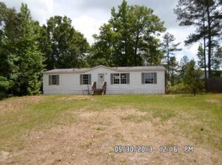 52 Ridge Rd, Seale, AL 36875