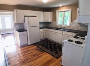551 Essex Ave APT 1, Gloucester, MA 01930