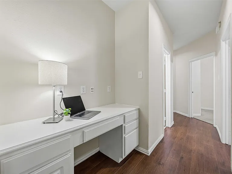 6642 Redberry Glen Ln — Photo 26