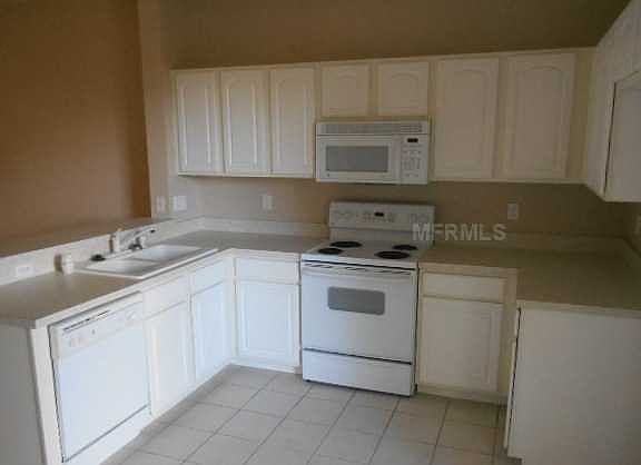 5th image of 12746 Country Brook Ln