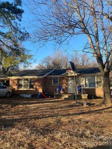 1917 E Greenbriar Rd, Statesville, NC, 28625