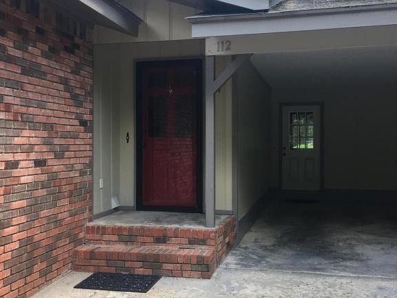 2nd image of 112 Northwest Cir