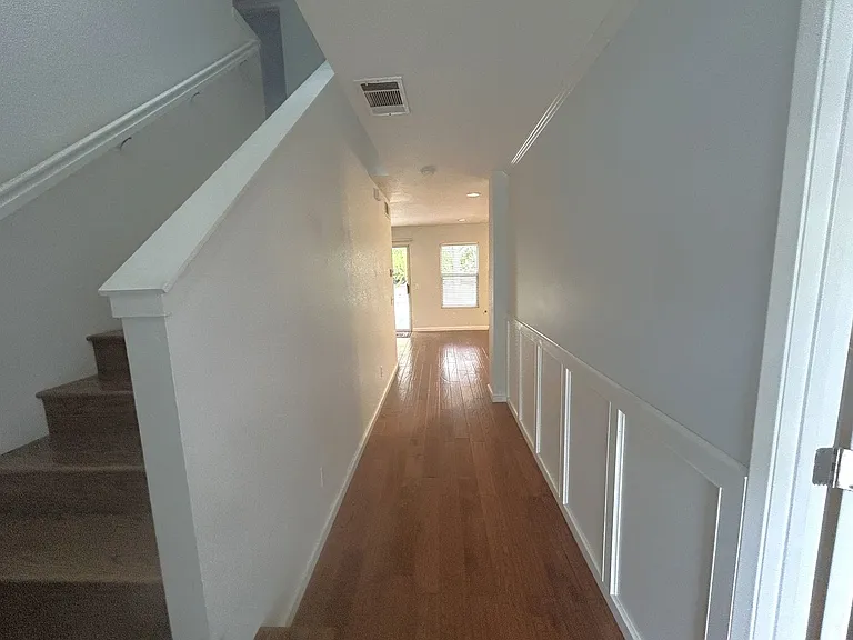 4344 Stone Mountain Dr — Photo 2