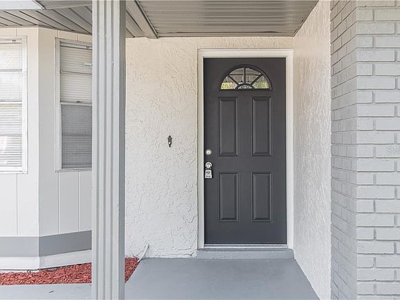 3rd image of 7004 Cardinalwood St