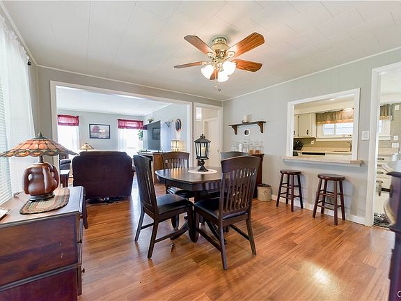 2nd image of 6469 Wembridge Dr