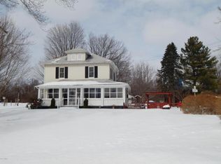 8413 Chapel Rd, Niles, MI 49120