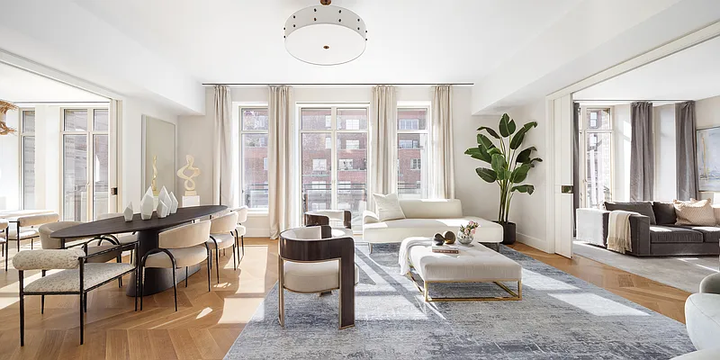 Sold by Compass | media 21