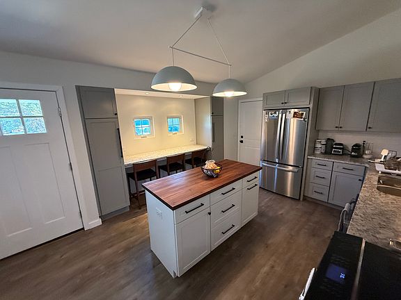 4th image of 1208 Decoy Ct