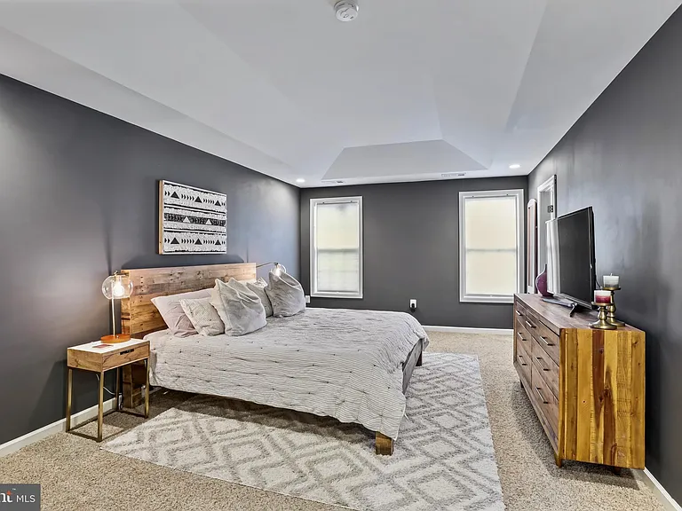 22462 Cambridgeport Sq — Photo 12
