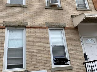 8716 75th St, Jamaica, NY 11421