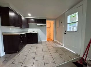 953 Queen St #1A, Champlain, ON K0B1K0