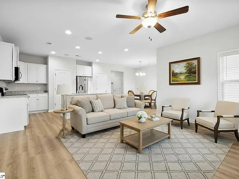 4 Sabine Leaf Ct — Photo 11