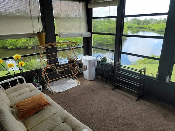 4th image of 9940 Eagles Point Cir APT 3