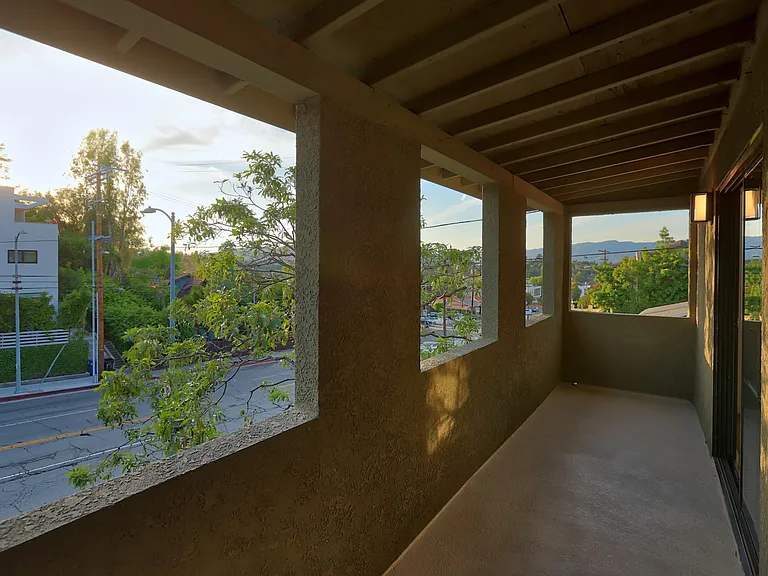 2236 Glendale Blvd #1/2 — Photo 5