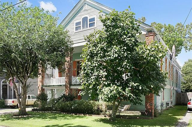 1st image of 360 Millaudon St