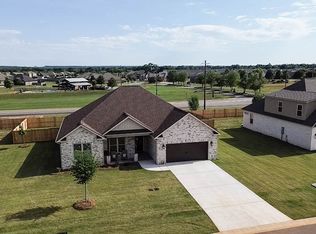202 Farmland Cir, Perry, GA 31069