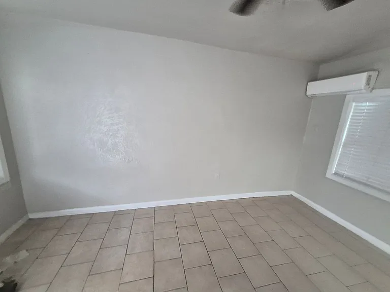 115 Caldwell St #3 — Photo 5