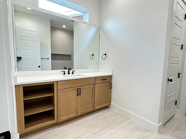 3908 Rochelle Dr — Photo 17