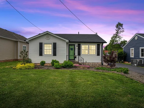 821 Nutwood St, Bowling Green, KY 42103