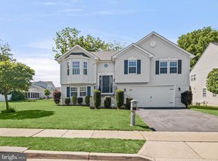 244 Bishops Glen Dr, Frederick, MD 21702