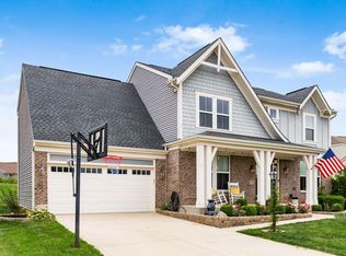 1619 Adena Pointe Dr, Marysville, OH 43040