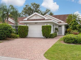 4907 Europa DR, NAPLES, FL 34105