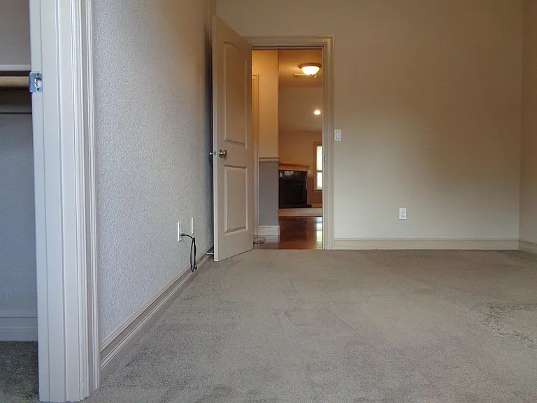 6439 Robin Hood St SE — Photo 23