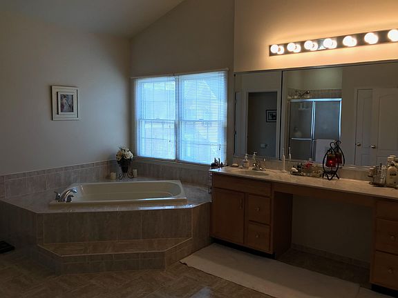 2nd image of 23236 Meadowvale Glen Ct