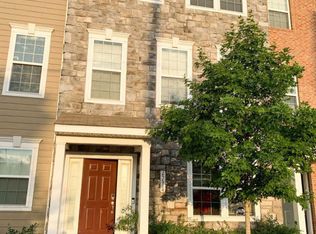 25614 Pleasant Valley Rd, Chantilly, VA 20152