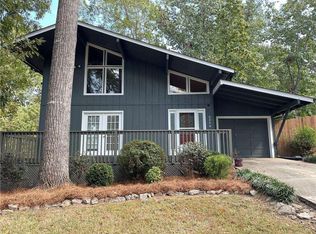 9240 Nova Dr, Gainesville, GA 30506