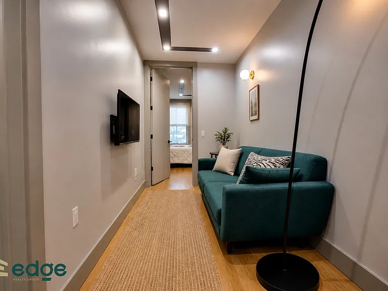 14 Stagg St #1H — Photo 3