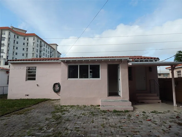1841 SW 37th Ave — Photo 19