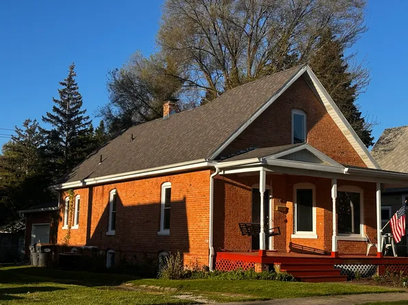 920 Wisconsin Ave, Saint Joseph, MI 49085