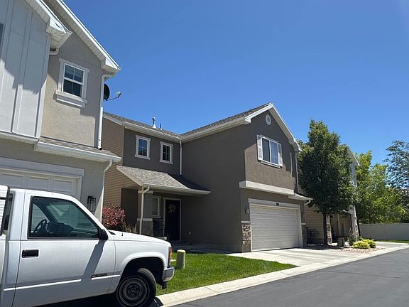 3rd image of 919 W Stonehaven Dr