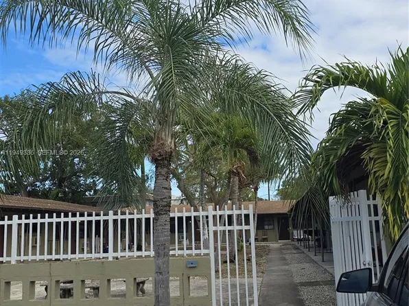 12605 NE 13th Ave Unit 5, Miami, FL 33161