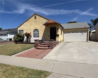 2241 E 64th St, Long Beach, CA, 90805