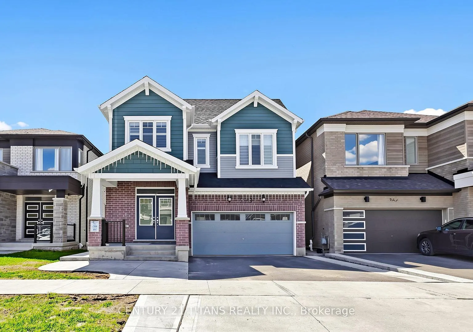 3 bed, $2,025 — Photo 1