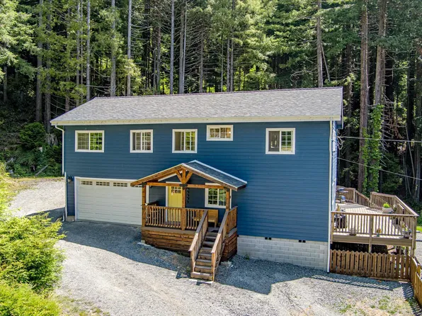 2203 Plunkett Rd, Bayside, CA 95524